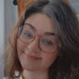 Meet your Posher, Selena